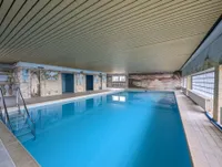 Gemeinschaftsschwimmbad