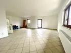 Wohn-/Essbereich mit Zugang zum Balkon