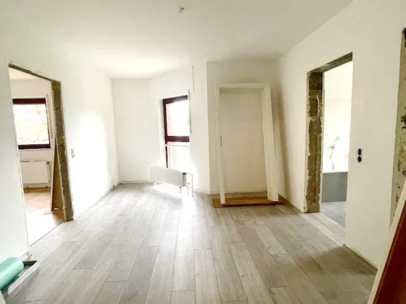 Durchgangszimmer - Lese-/Arbeitsbereich