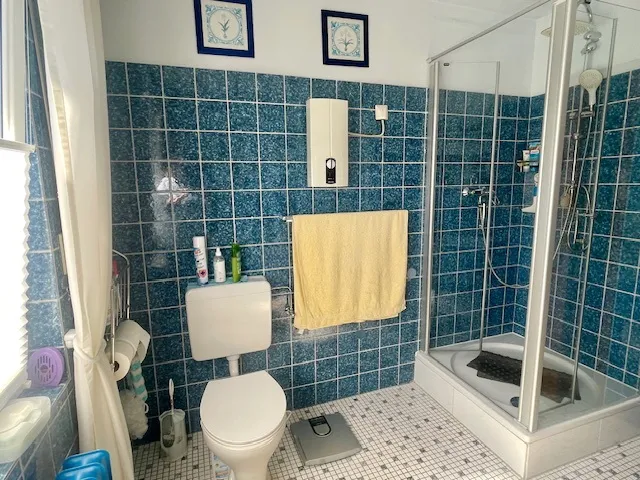 Haushälfte 2 Bad