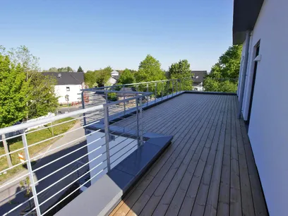 Dachterrasse seitlich