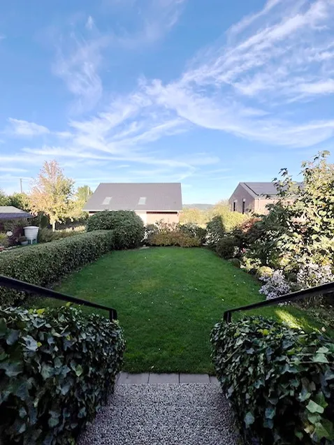 Haushälfte 2 Blick in den Garten