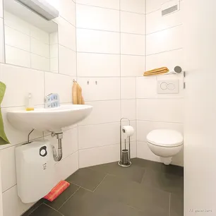 Gäste-Toilette im Erdgeschoss