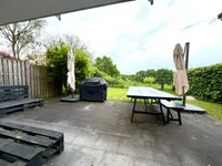 Terrasse und Garten