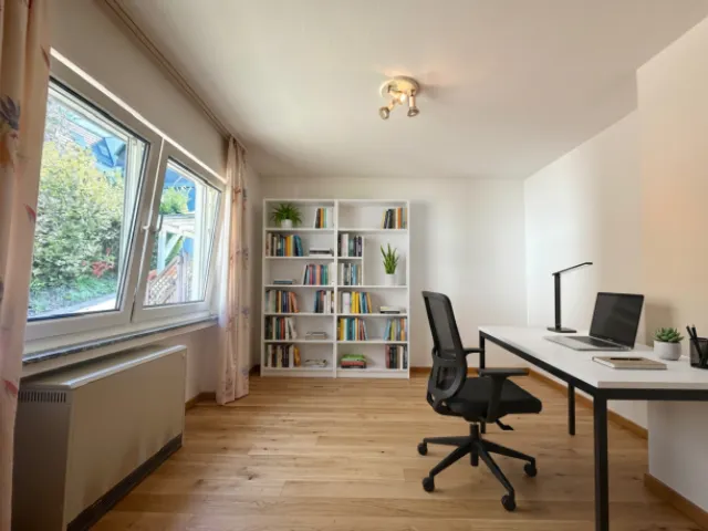 Mögliches Arbeitszimmer (KI-Generiert)