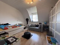 Kinderzimmer/ Büro 