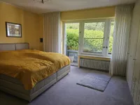 Schlafzimmer mit Zugang Garten 