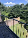 ...mit Austritt Balkon 