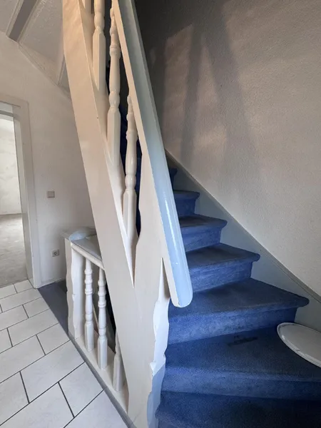 Treppe zum Dachgeschoss