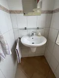 Gäste-WC obere Wohnung