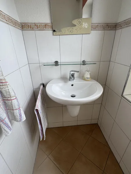 Gäste-WC obere Wohnung