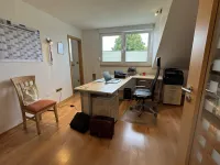 Büro obere Wohnung