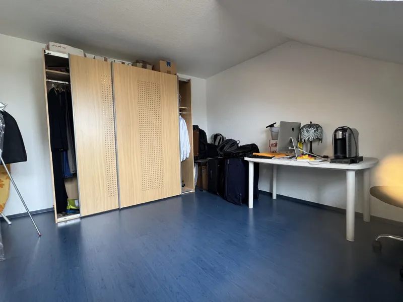 Büro obere Wohnung