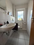 Gäste- WC mit Fenster 
