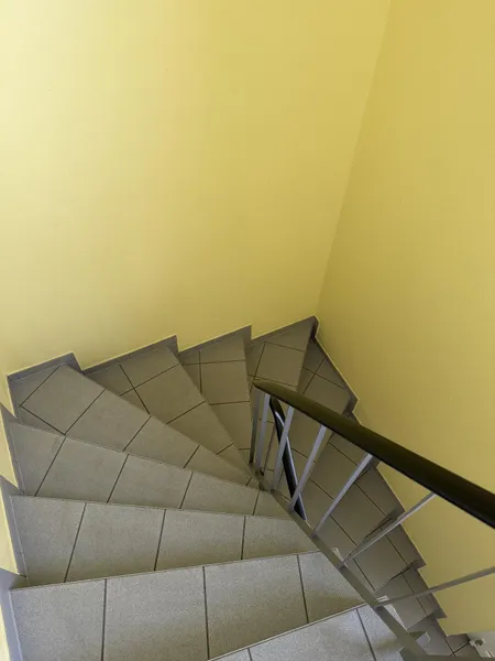 Treppe zum Erdgeschoss 