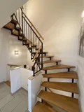 Schickes Treppenhaus zum Obergeschoss