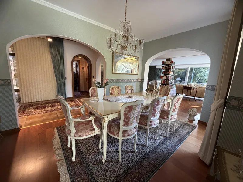 Geselliger Essbereich 