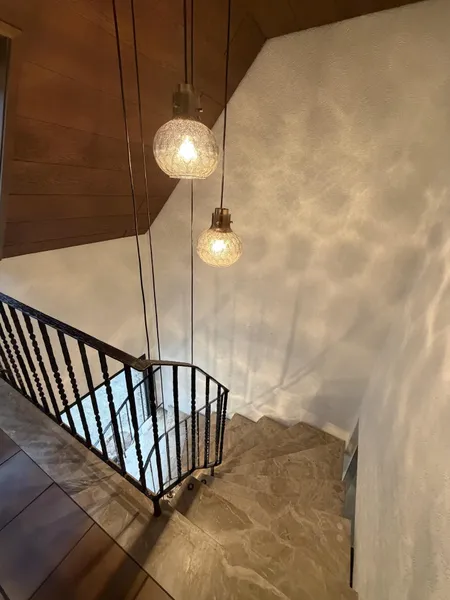 Treppenhaus zum Dachgeschoss 