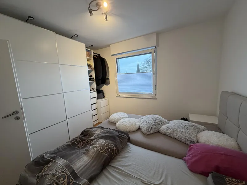 ...mit Blick in den Garten 