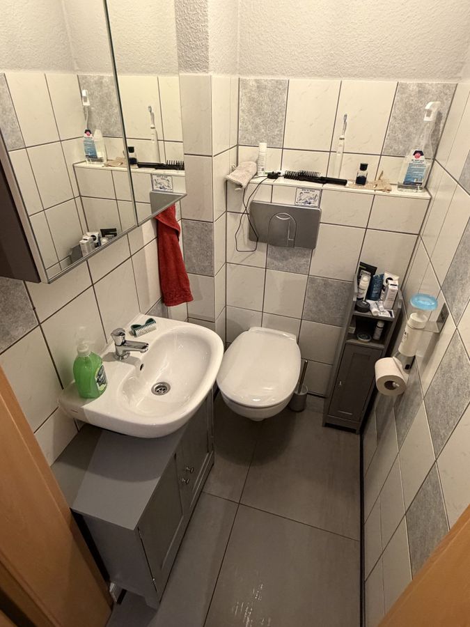 Gäste-WC im 1.OG
