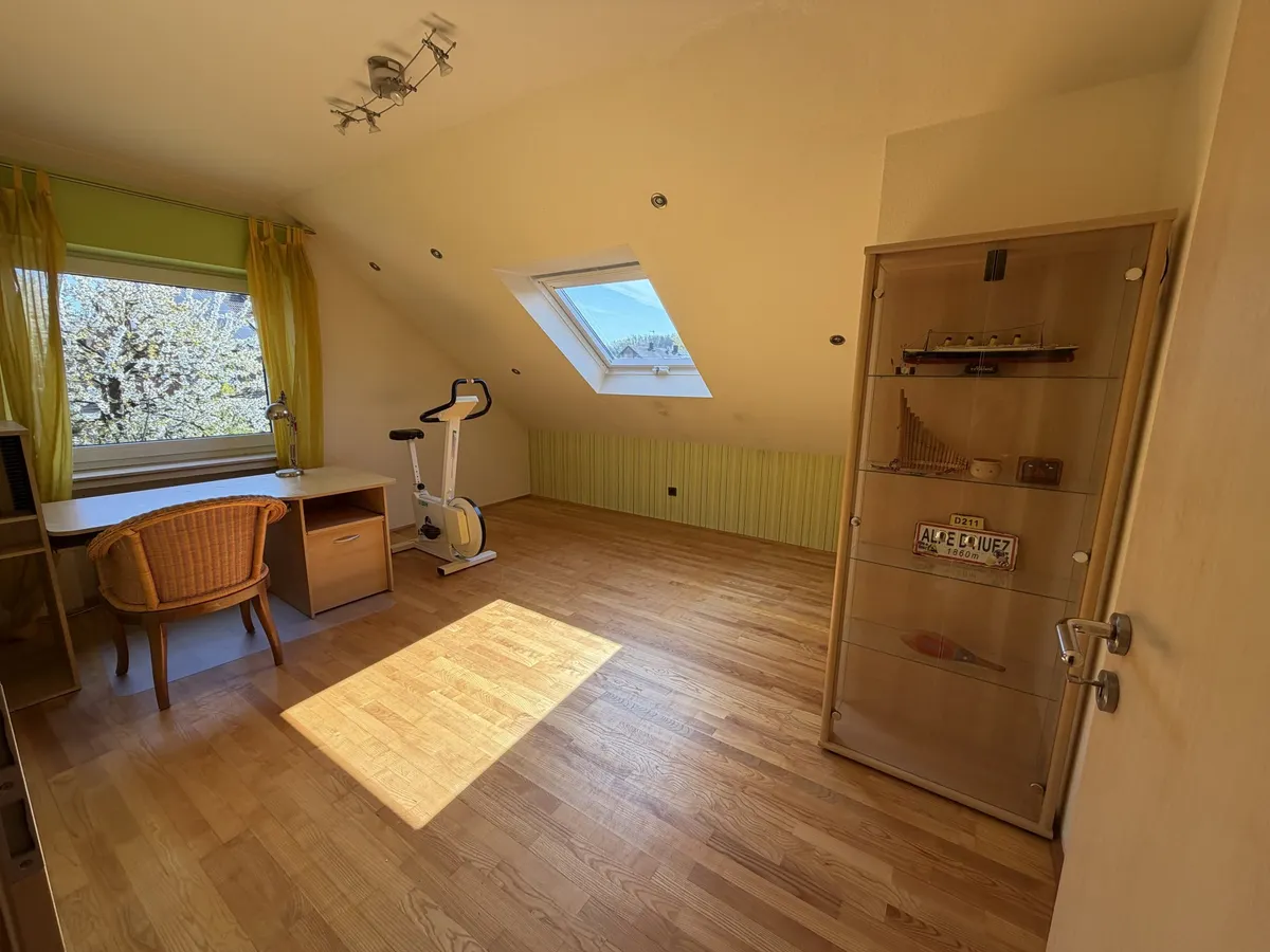 Kinderzimmer I/Büro