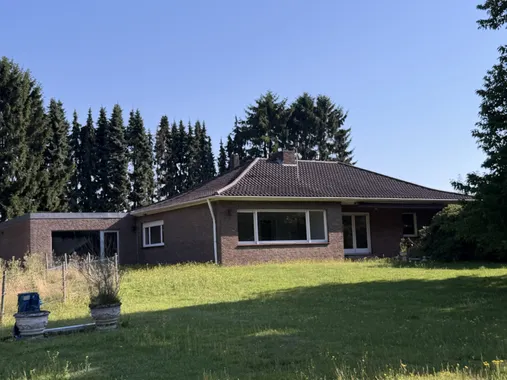 Freistehender Bungalow mit viel Platz in Wesel-  Obrighoven