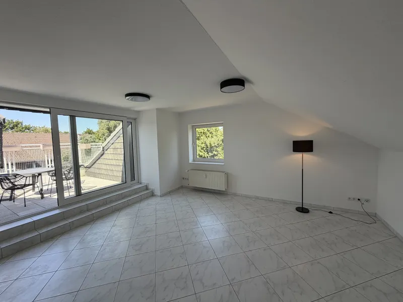 Helles Wohnzimmer 
