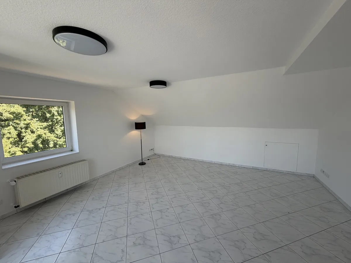 Wohnzimmer gefliest