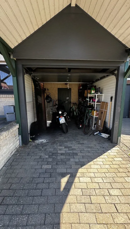 Viel Platz im Carport
