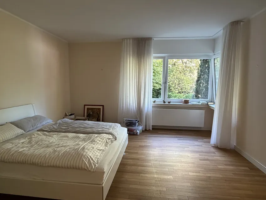 Schlafzimmer gen hinteren Garten