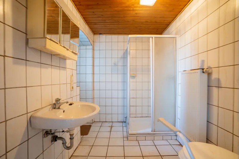 Badezimmer EG