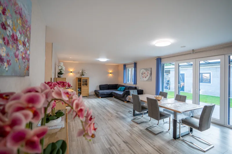 Detail zum Wohn- und Esszimmer