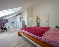 Schlafzimmer Eltern