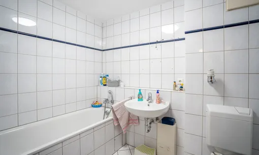 Badezimmer 1