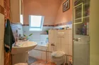 Badezimmer Wohnung DG