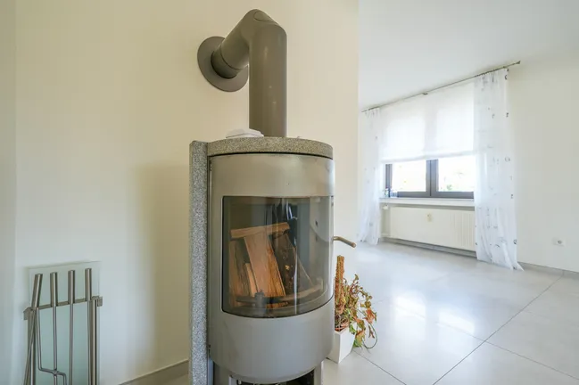 Kamin 1. OG