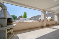 Überdachter Balkon 1. OG