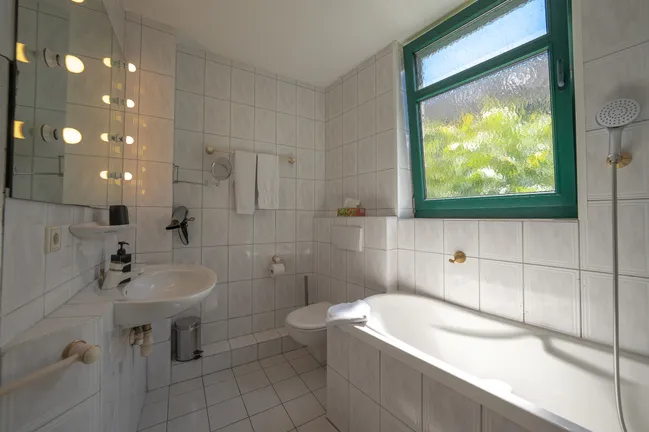 Badezimmer 1