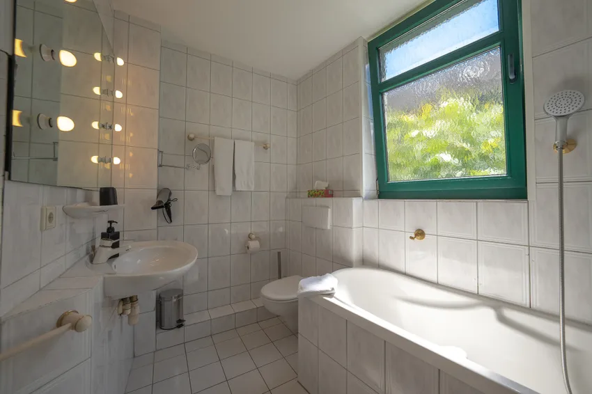Badezimmer 1