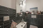Separate Toilette