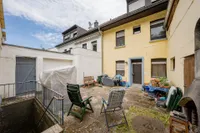 7 Hinterhof EG
