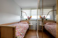 Zimmer _ Büro