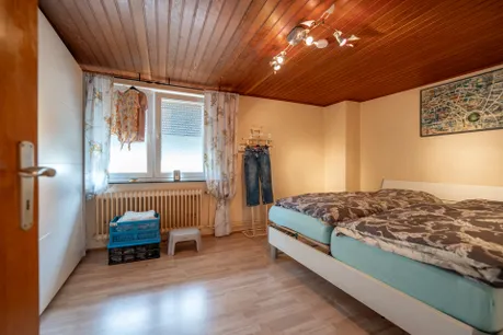 Schlafzimmer 52