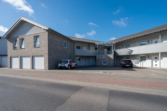 Moderne Erdgeschosswohnung mit privatem Gartenanteil und hohem Wohnkomfort auf 79m² Wohnfläche