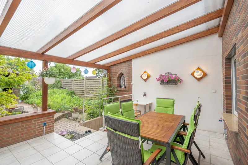 Überdachte Terrasse
