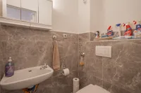 Separate Toilette