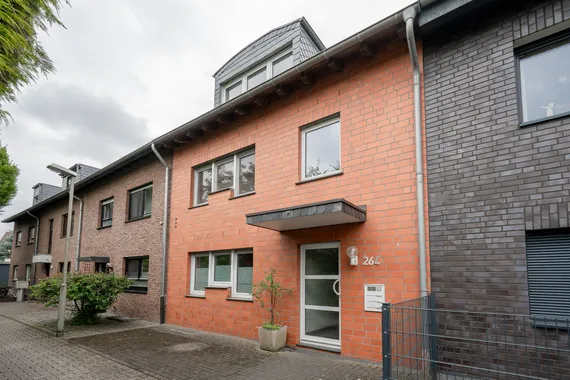 Wohlfühlen leicht gemacht – stilvolle 2-Zimmer-Wohnung mit Balkon in Sonnenlage