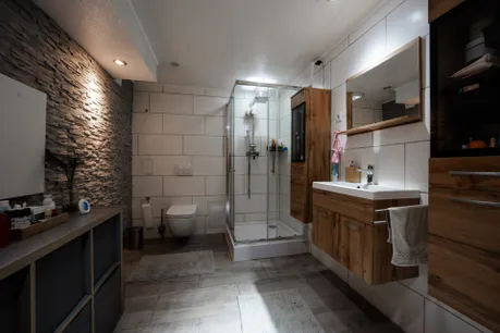 Badezimmer KG