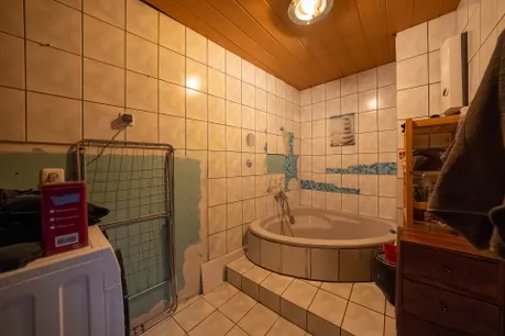 Badezimmer 1