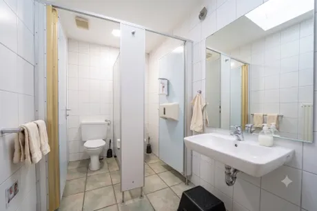 WC Kita KI generiert
